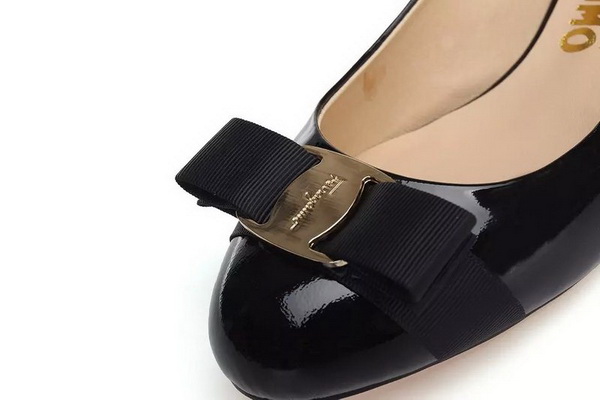 Ferragamo Shallow mouth Block heel Shoes Women--027